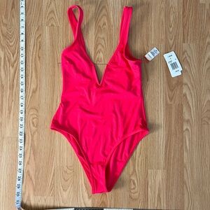 SUPER CUTE! NWT L*Space Size S Coco One Piece Swimsuit LSCOMC23